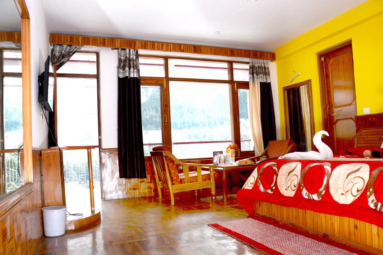 Hotel Rajhans Manali Extérieur photo