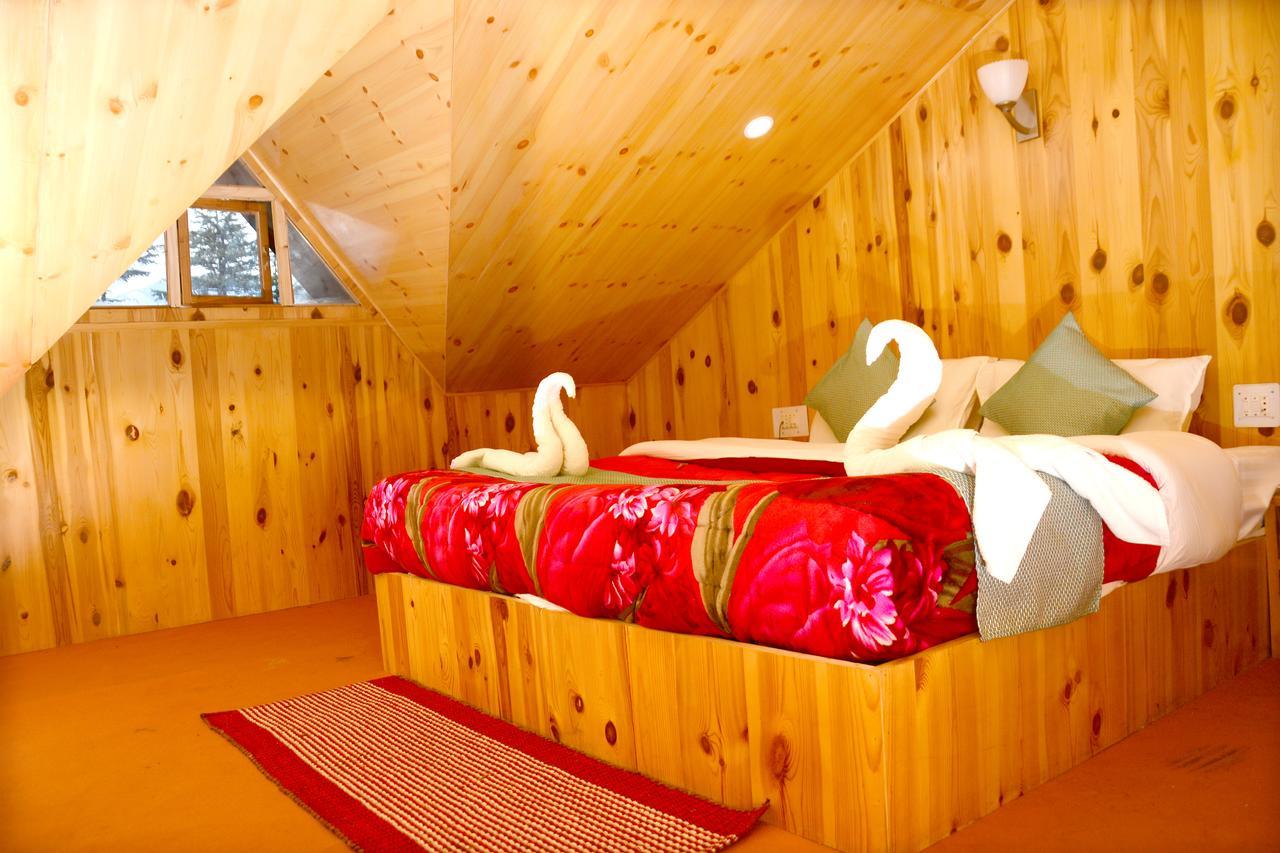 Hotel Rajhans Manali Extérieur photo